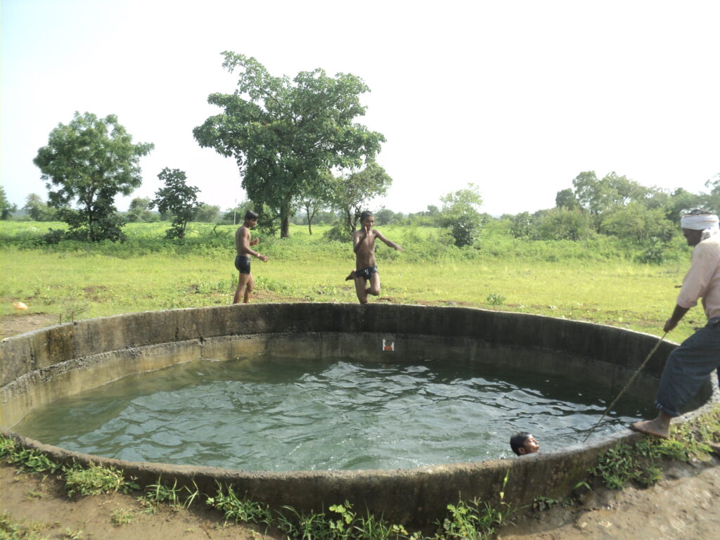 Supporting rural water management through well recharging, Akola district, 2018 - YUVA