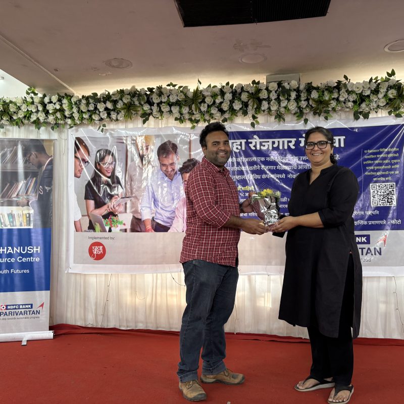 HDFC Bank CSR Manager Vineet Jadhav and YUVA Executive Director Roshni Nuggehalli